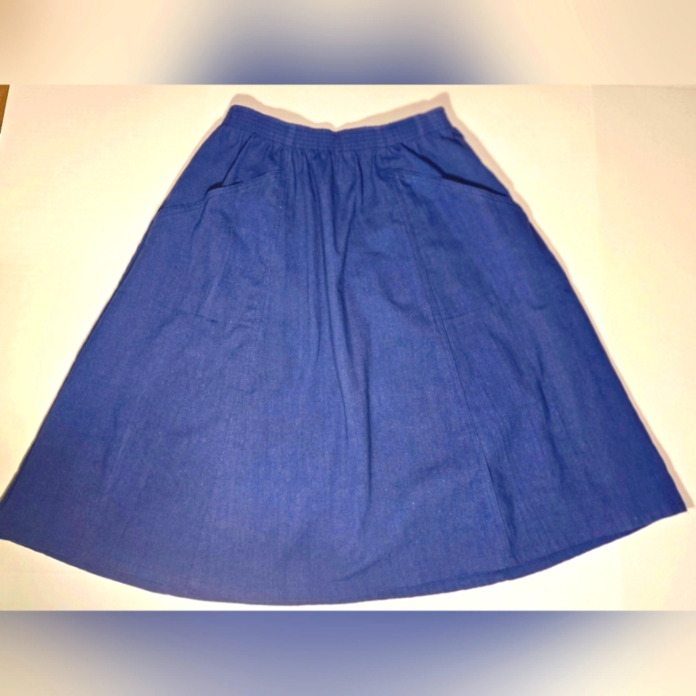 VINTAGE Vicki Wayne's Blue Women's A Line Skirt , 2 Front Pockets Size 16